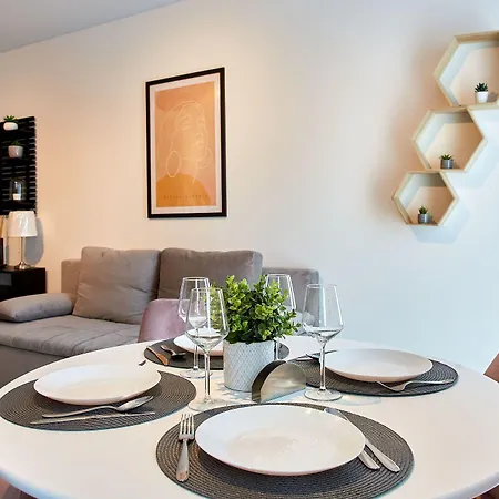 Nord 10 Aparthotel Năvodari