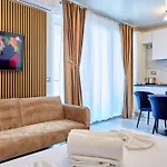 Alessi Nord 10 Mamaia Nord Aparthotel 3*