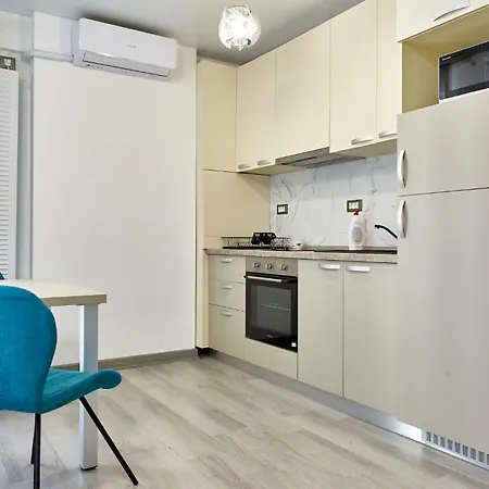 Alessi Nord 10 Mamaia Nord Apart-hotel 3*