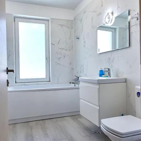 Apart-hotel Alessi Nord 10 Mamaia Nord 3*