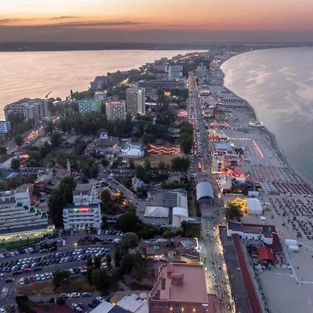 Alessi Nord 10 Mamaia Nord Aparthotel 3*