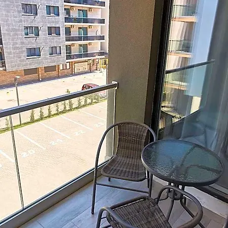 Alessi Nord 10 Mamaia Nord Apart-hotel 3*